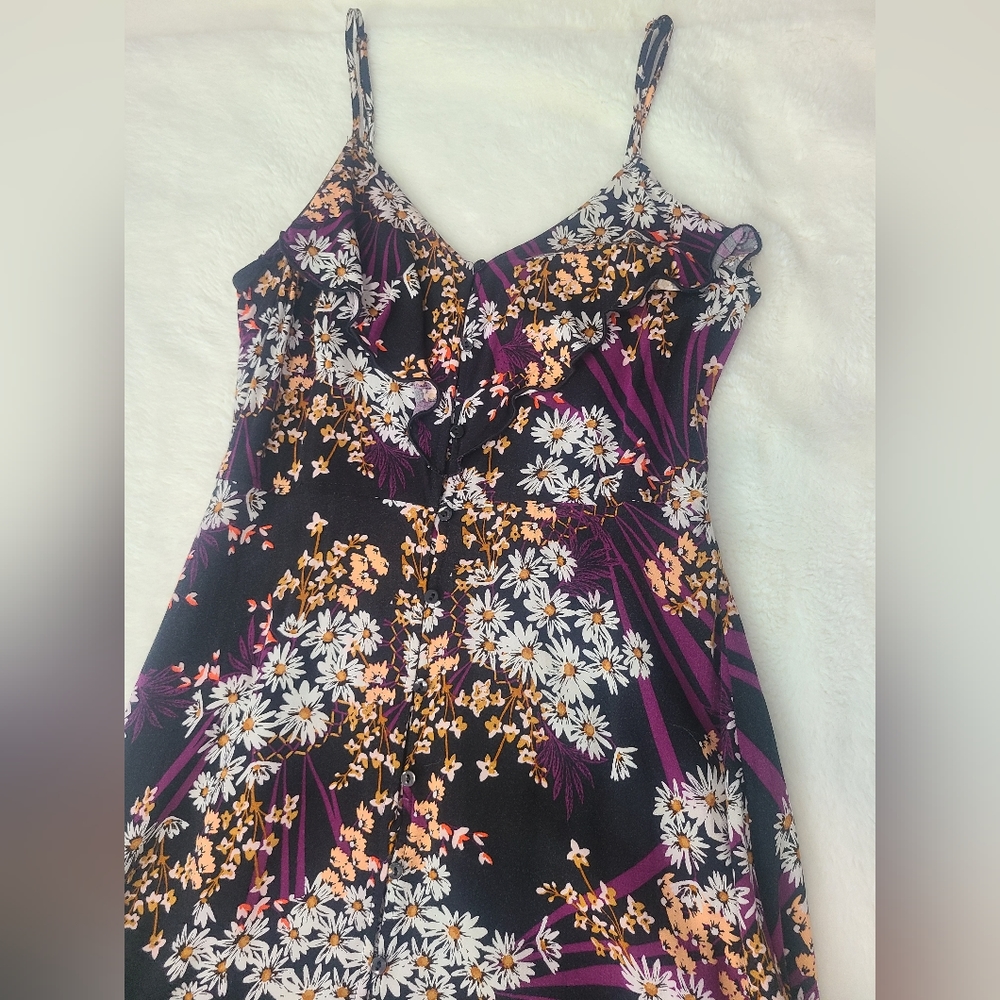 EXPRESS Daisy Floral Maxi Dress